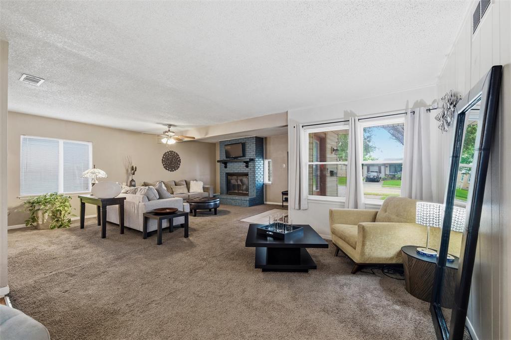 Country Club Park 01 - Residential