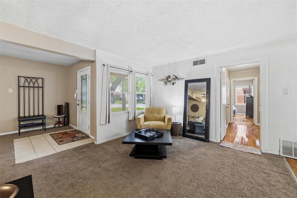 Country Club Park 01 - Residential