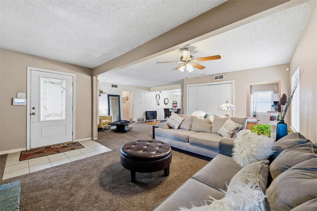 Country Club Park 01 - Residential