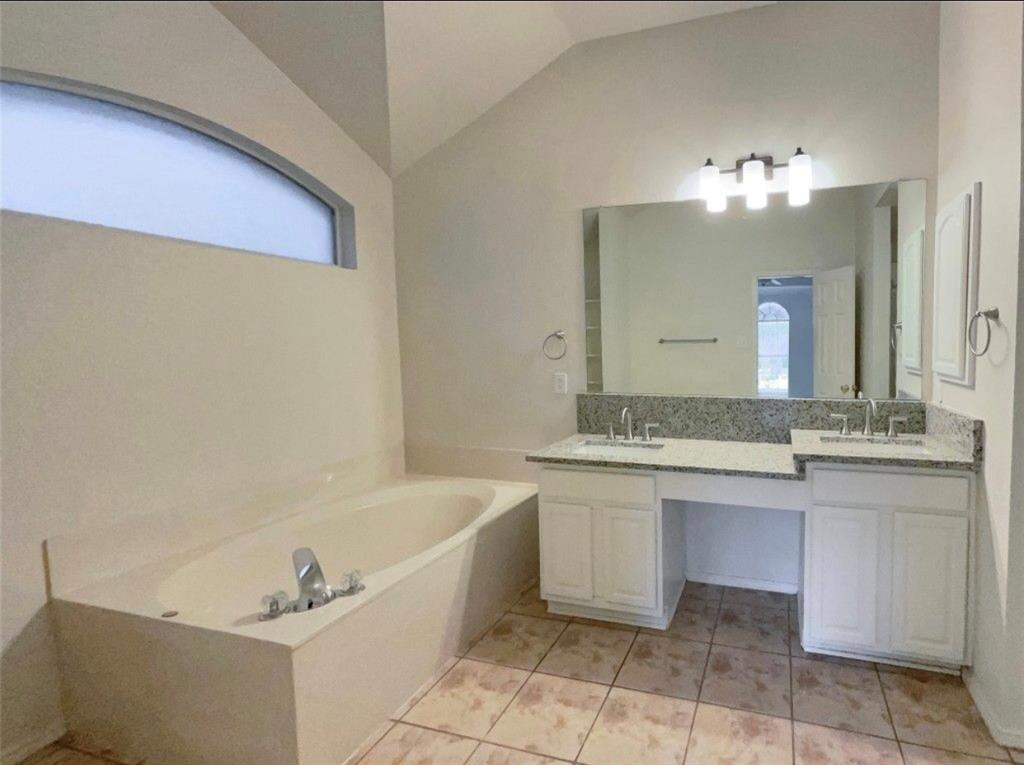 Lynden Park Estates Ph 3 - Residential Lease