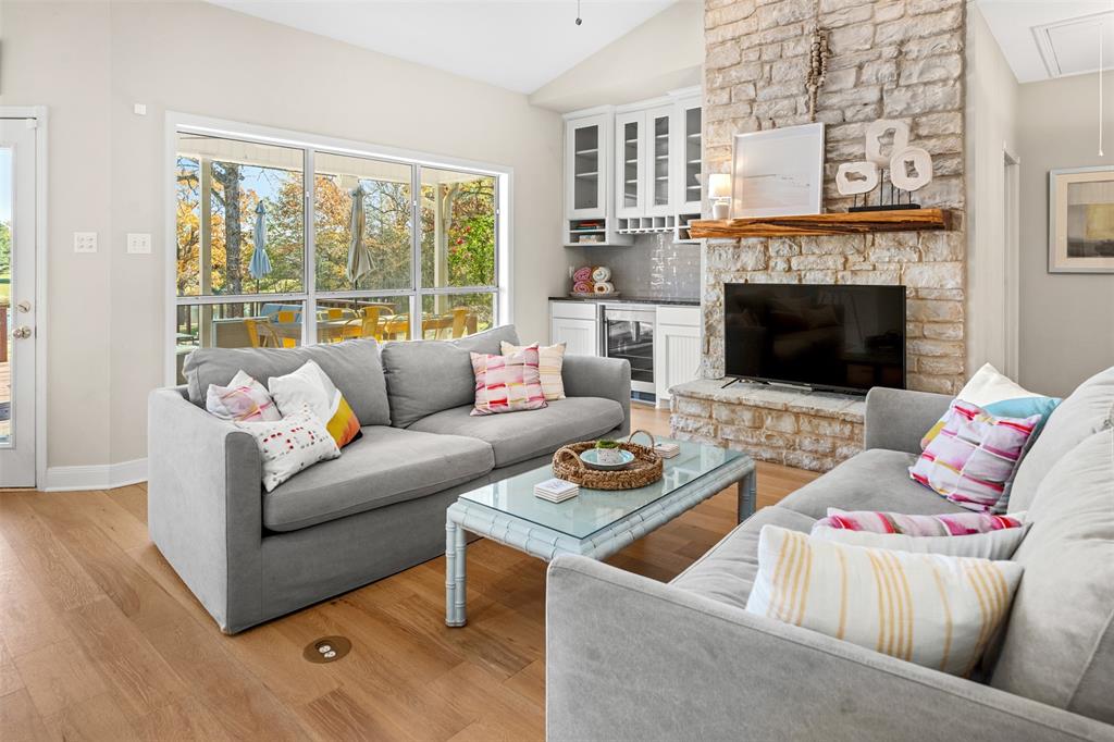 The Pointe - Residential