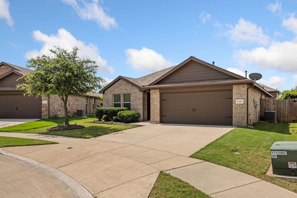 VILLAGES OF EAGLE MOUNTAIN - Residential