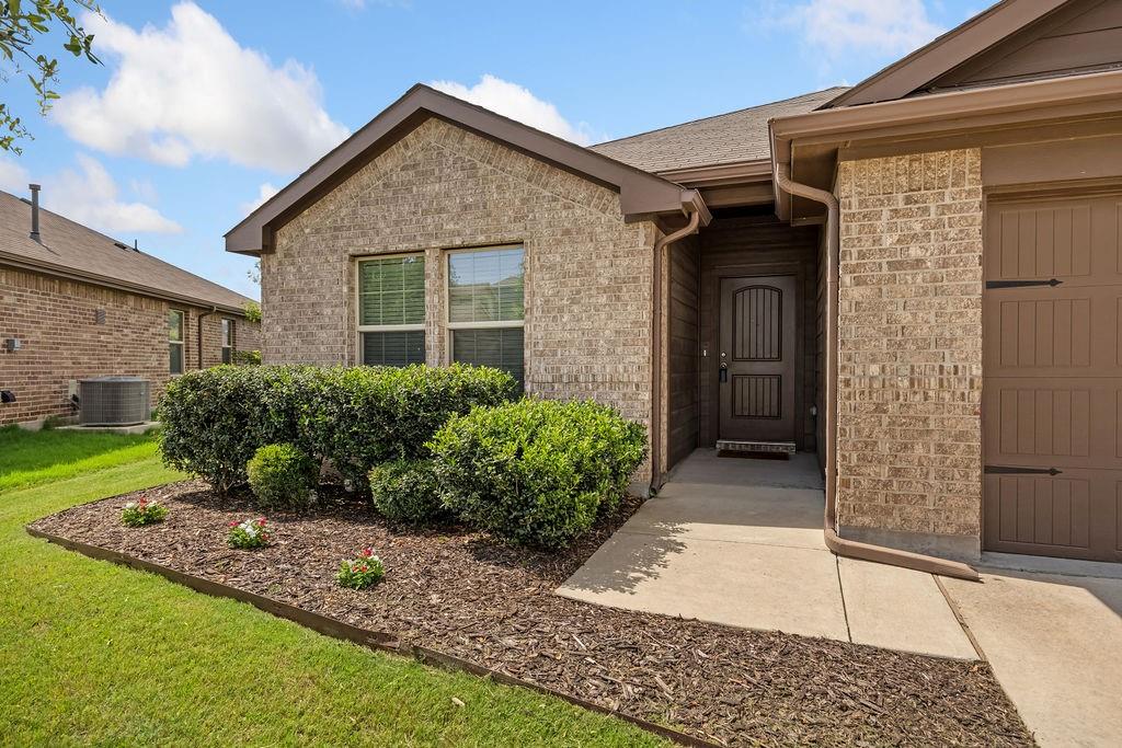 VILLAGES OF EAGLE MOUNTAIN - Residential