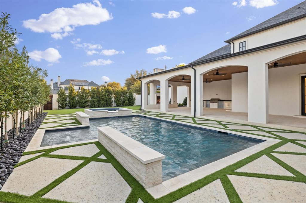 Preston Hollow Estates - Residential