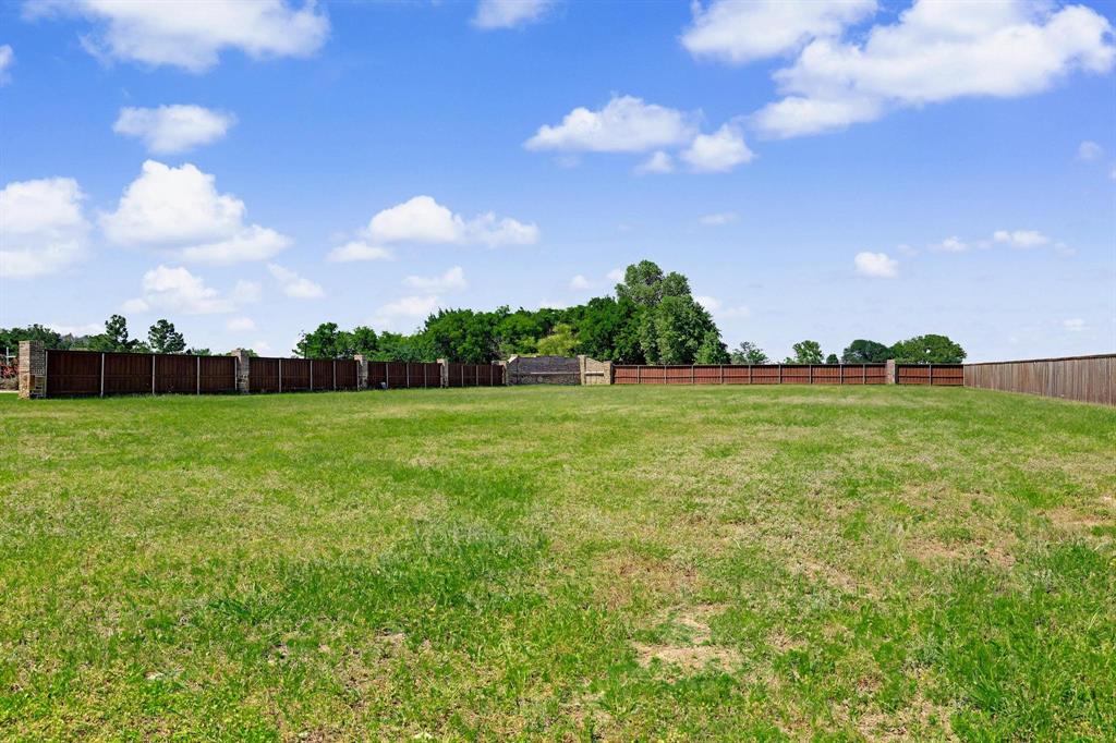 Lake Country Crossing, Phase I - Land