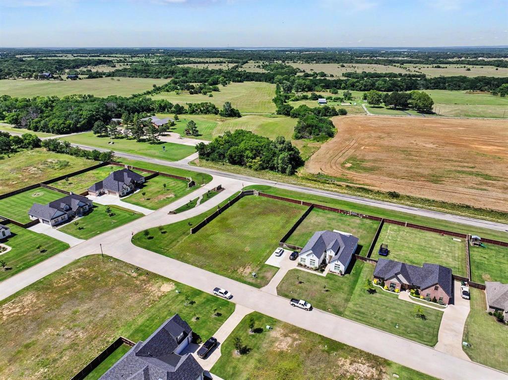 Lake Country Crossing, Phase I - Land