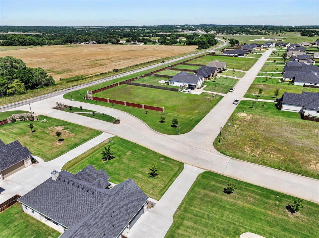 Lake Country Crossing, Phase I - Land