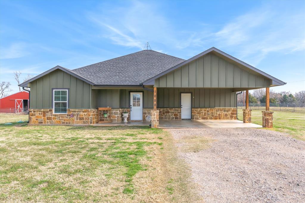 ACRES: 2.000 BLK: B LOT: 1 ADDN: KIMBROUGH ESTATES - Residential