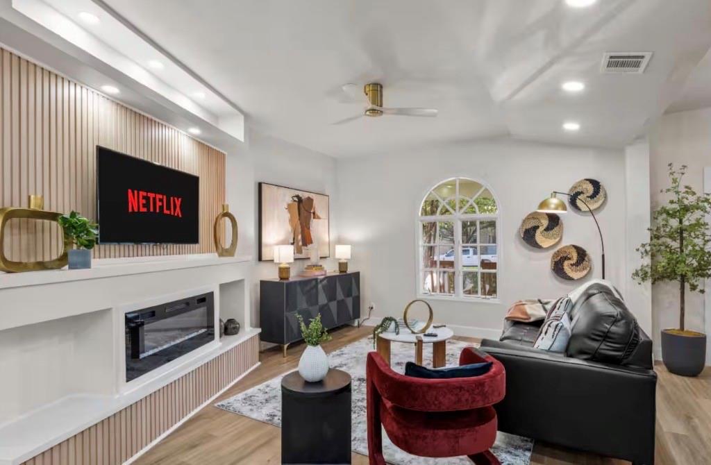 Oak Cliff Annex - Residential