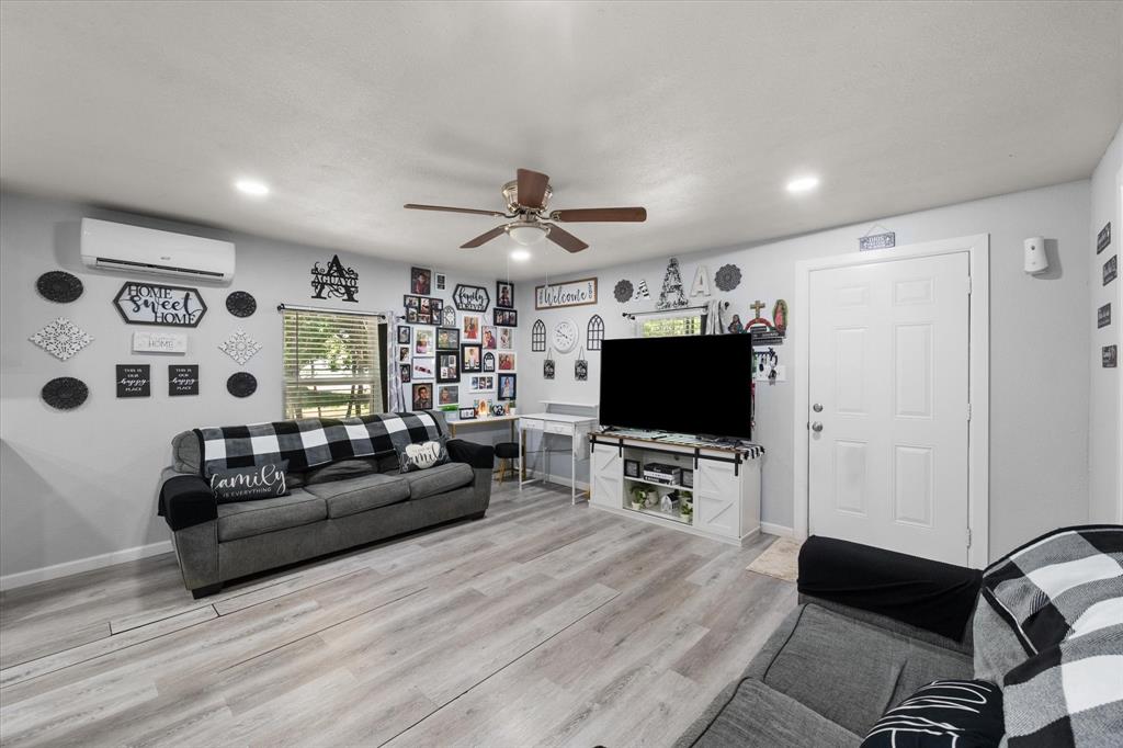 Kerens - Residential