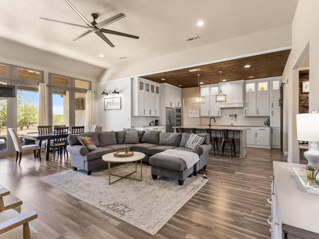 Comanche Crossing - Residential