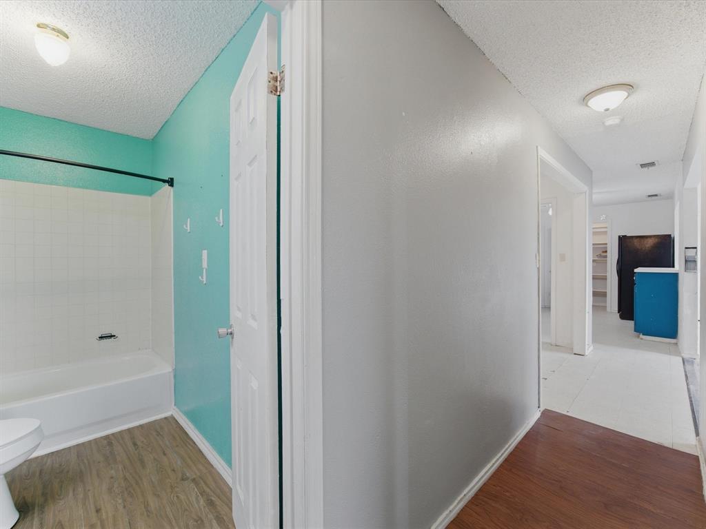 Macs Oaks - Residential