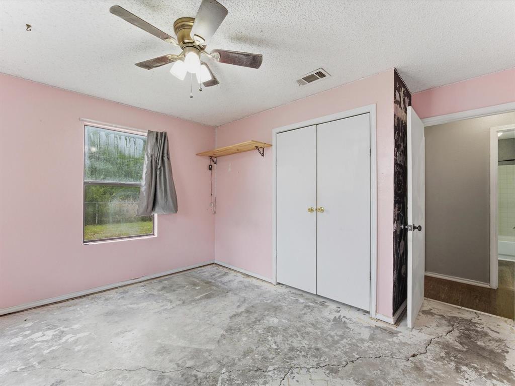 Macs Oaks - Residential