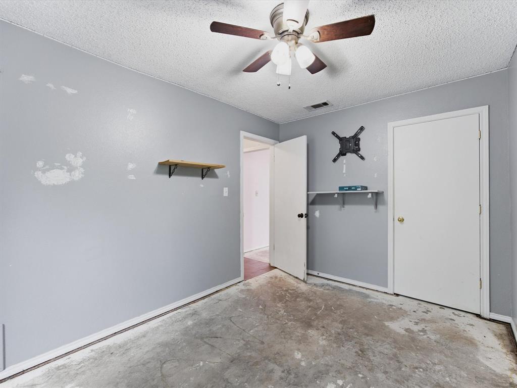 Macs Oaks - Residential