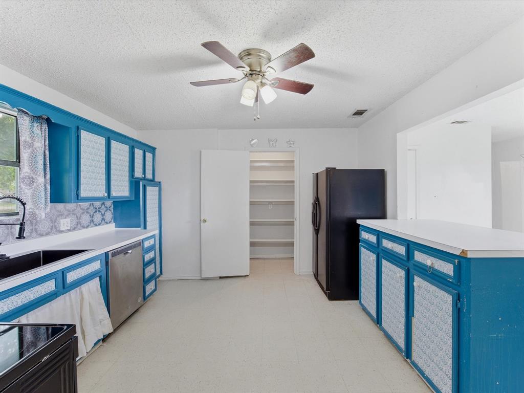 Macs Oaks - Residential