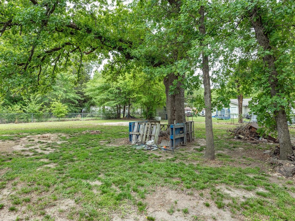 Macs Oaks - Residential