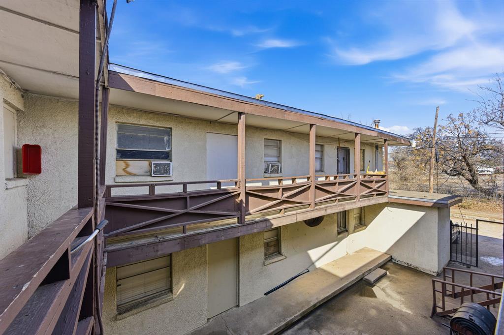 D L Richardsons - Residential Income