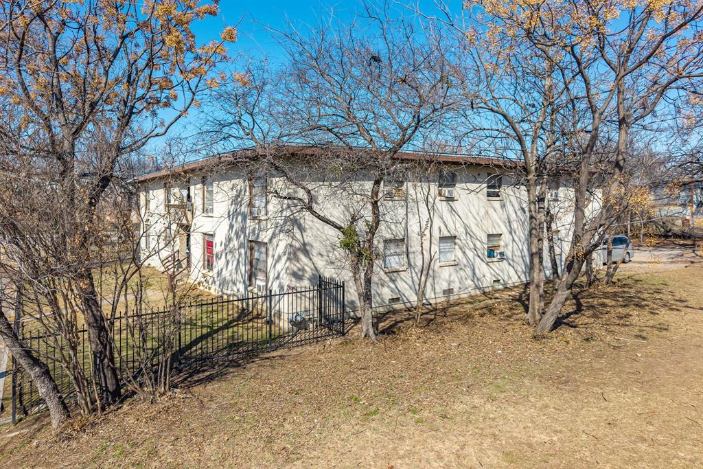 D L Richardsons - Residential Income
