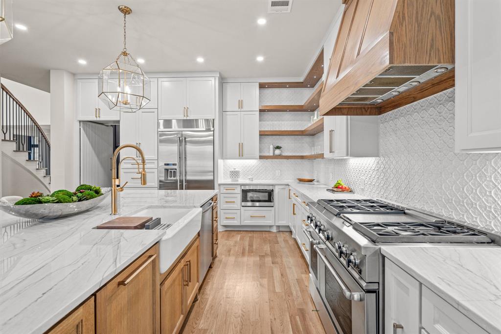 Oak Pointe - Residential