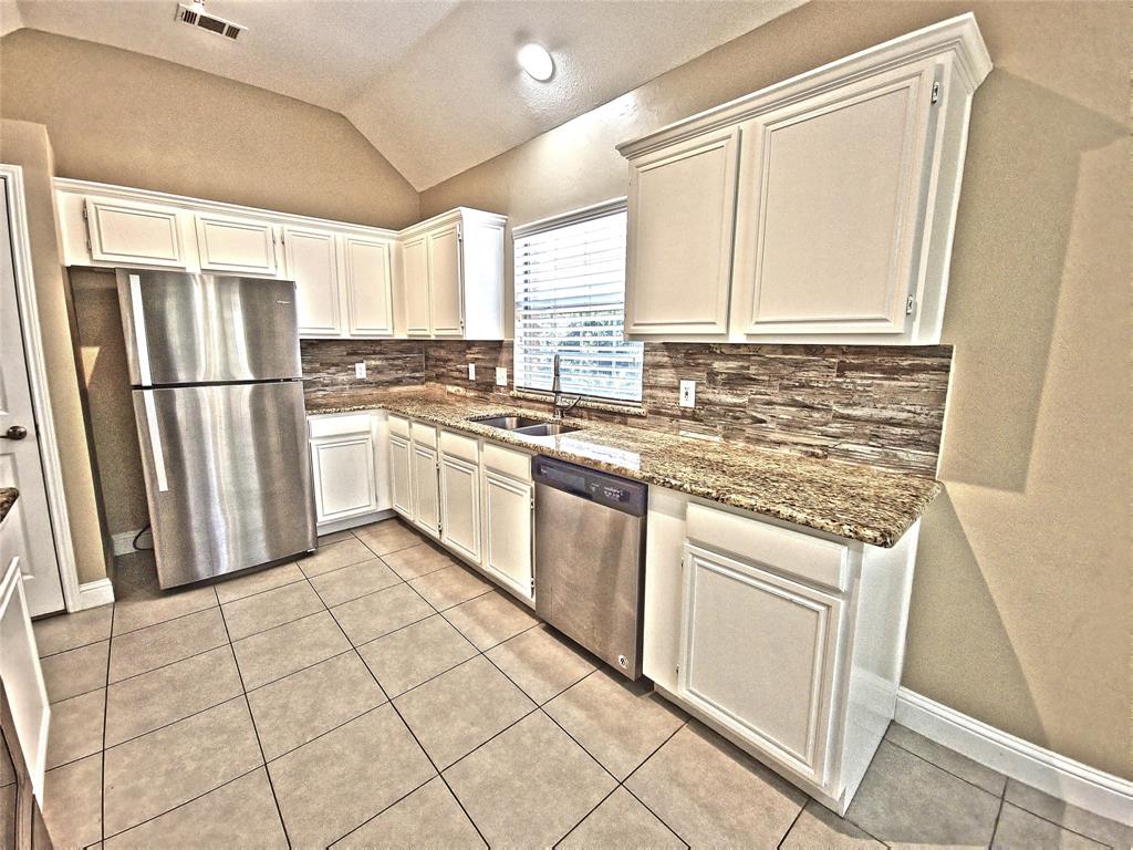 Bradford Park At High Pointe Ph 01 - Residential Lease