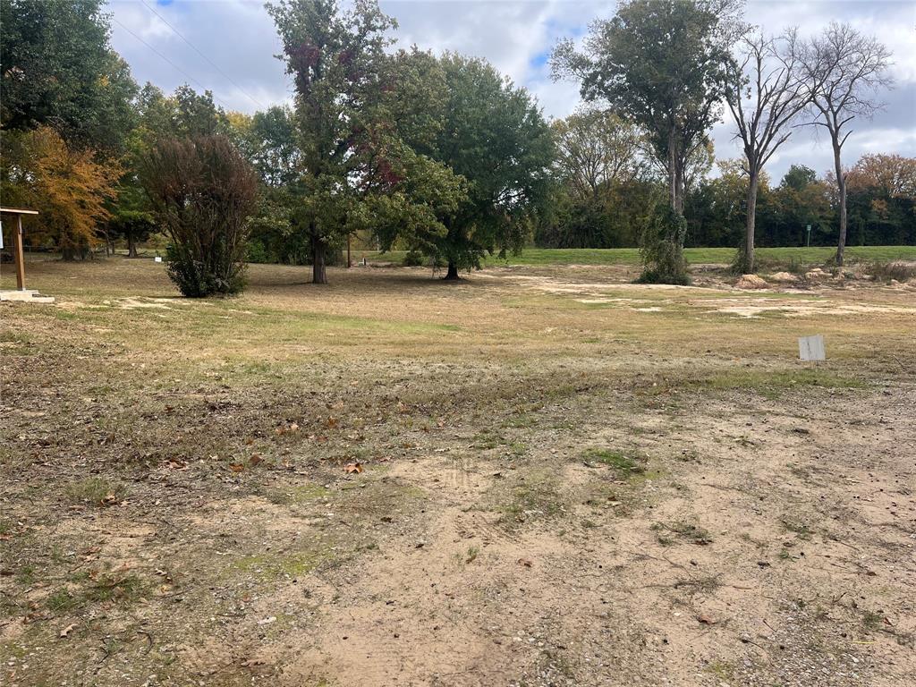 K H DOUGLAS SUR CEDAR CREEK RANCHETTES - Residential