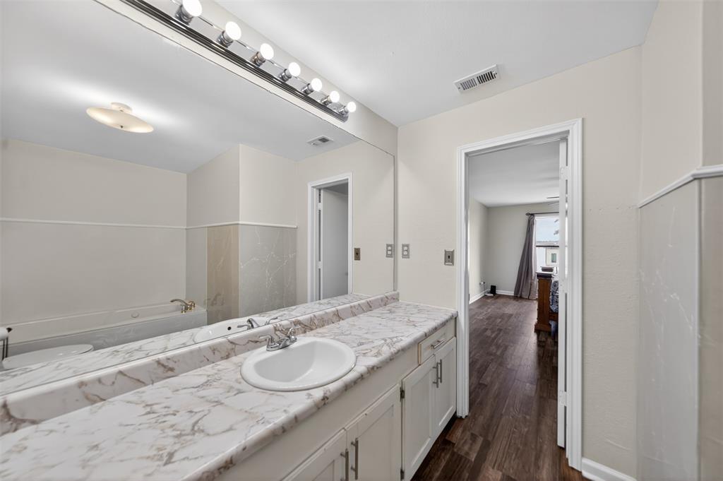 Lakeway Harbor - Residential