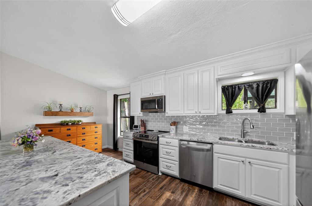 Lakeway Harbor - Residential