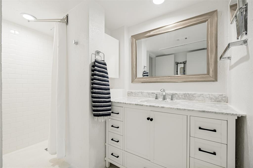 Hartford Condo - Residential