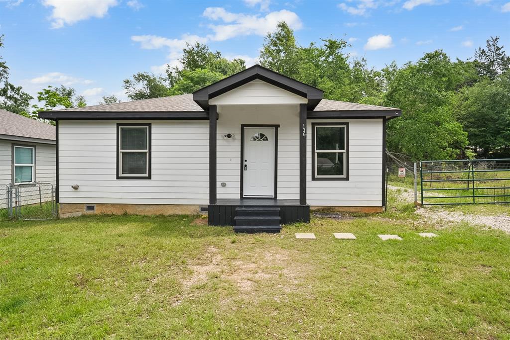 Charming 2-bedroom, 1-bath home offering approximately 900 sq ft in a peaceful lakeside setting in Mabank. Cedar Creek lake, Located just feet away from the lake, this property is perfect for those seeking a cozy full-time residence, weekend getaway, or investment opportunity. The home features a functional layout, comfortable living spaces, and a relaxing atmosphere near the water.

An added bonus—the adjacent lot is also available for sale, providing extra space and endless potential for expansion, recreation, or future development. Enjoy the convenience of nearby lake access while still being close to local dining, shopping, and entertainment. Great opportunity to own near the lake with additional land available!