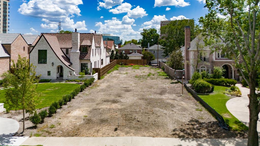 Highland Park - Land