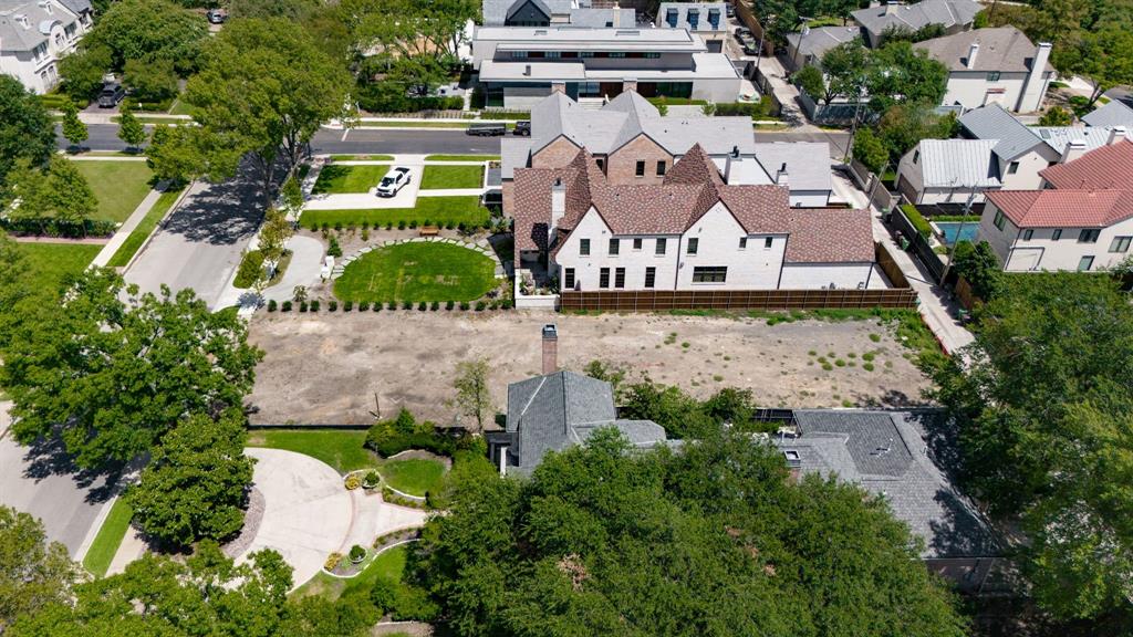 Highland Park - Land