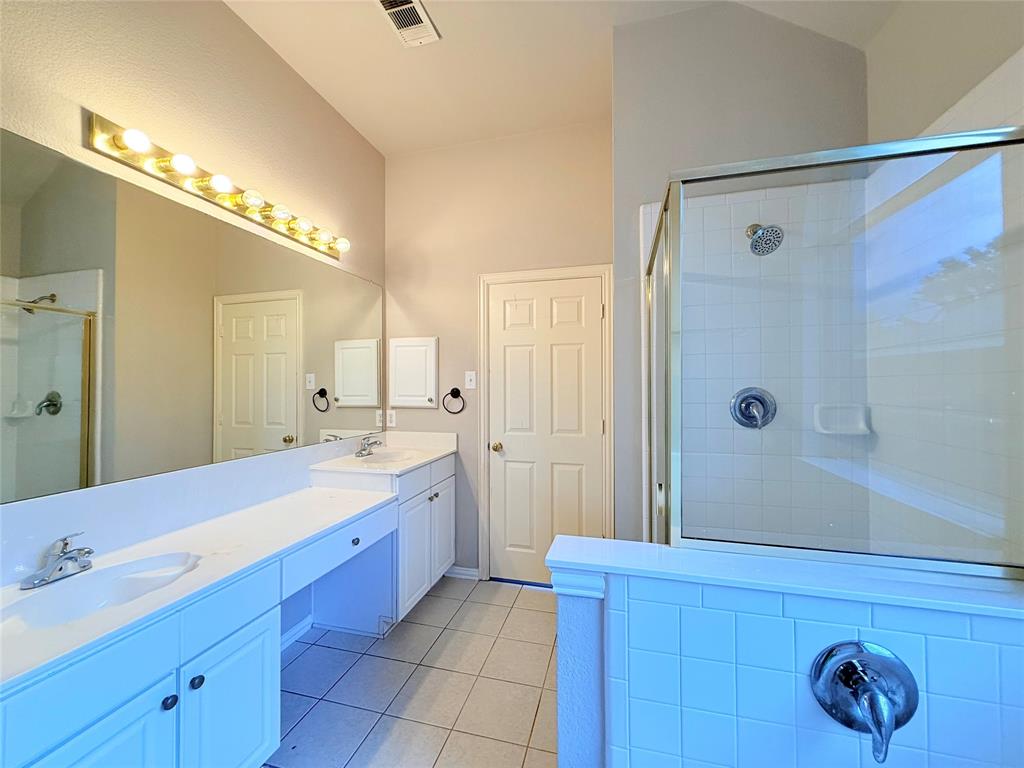 High Pointe Manor - Residential
