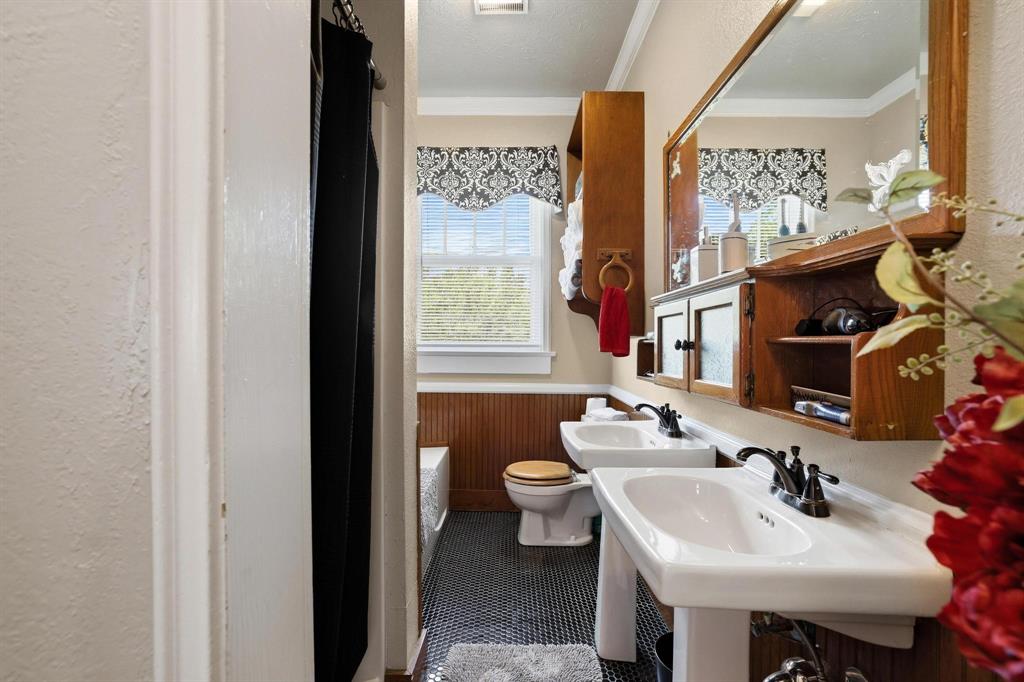 Bailey Inglish - Residential