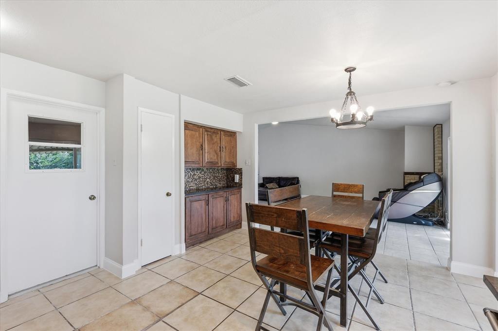Hill N Dale 02 - Residential