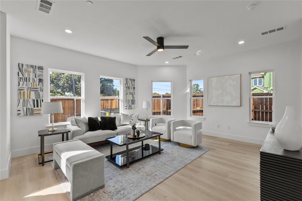Gilbert Villas Add - Residential