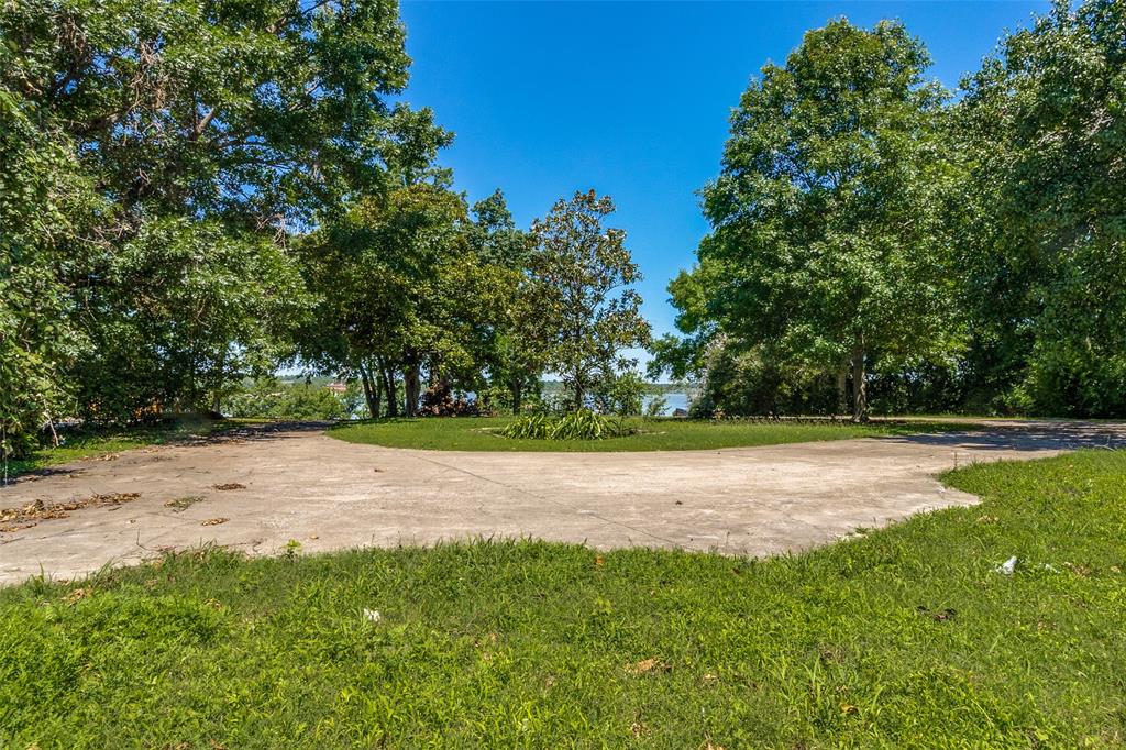 Forest Hills - Land
