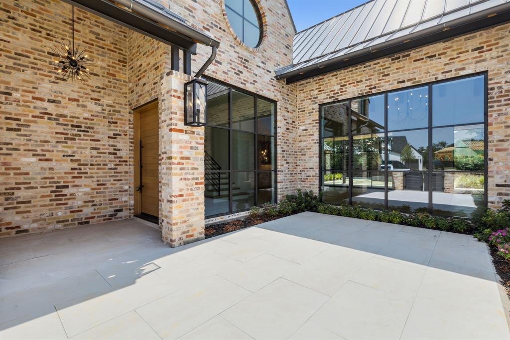 Stony Brook - Residential