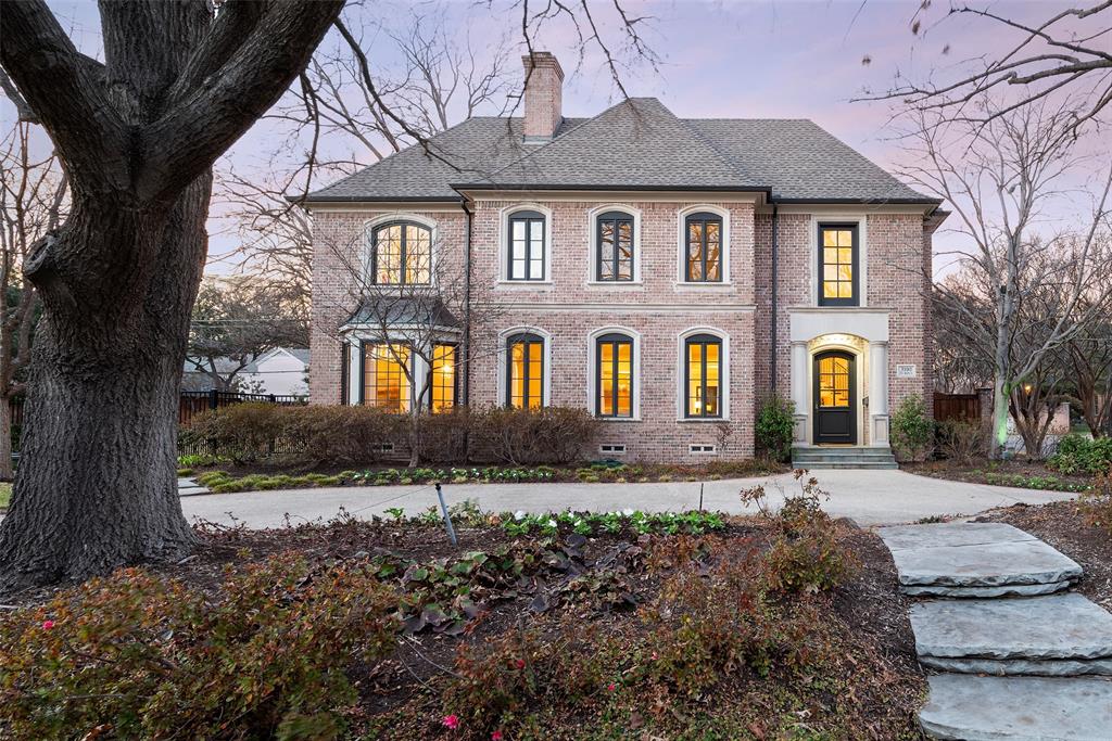 CARUTH HILLS - Residential