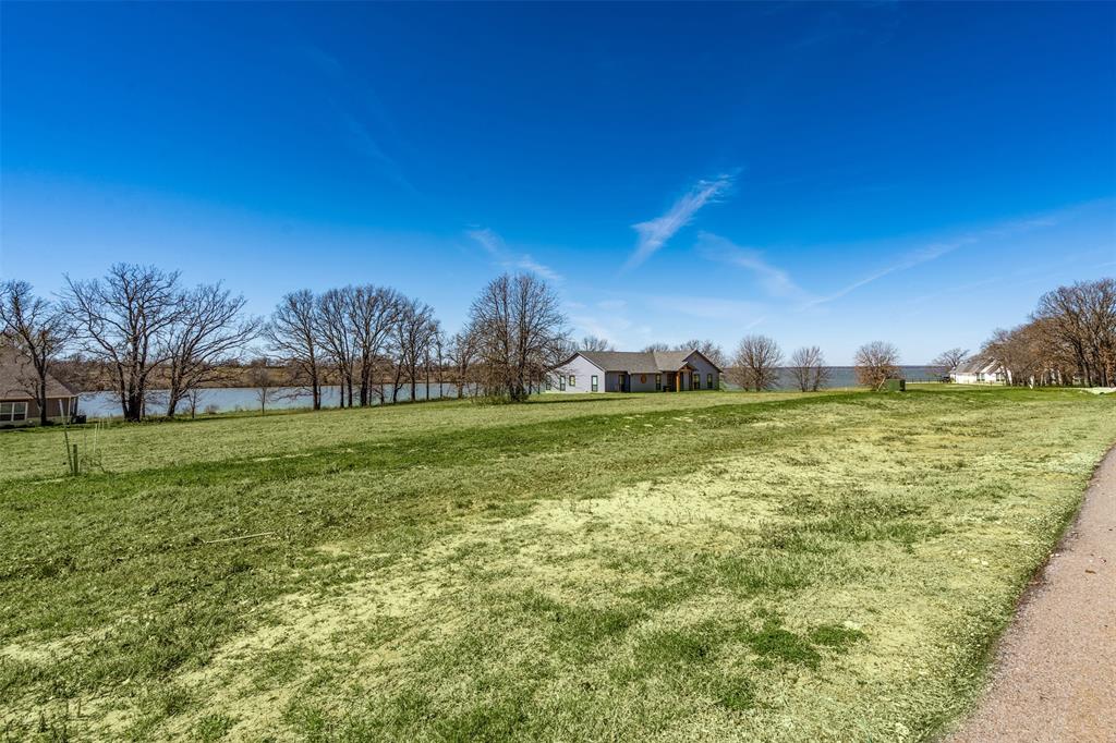 Admiral Shores on Richland Chambers Lake - Land