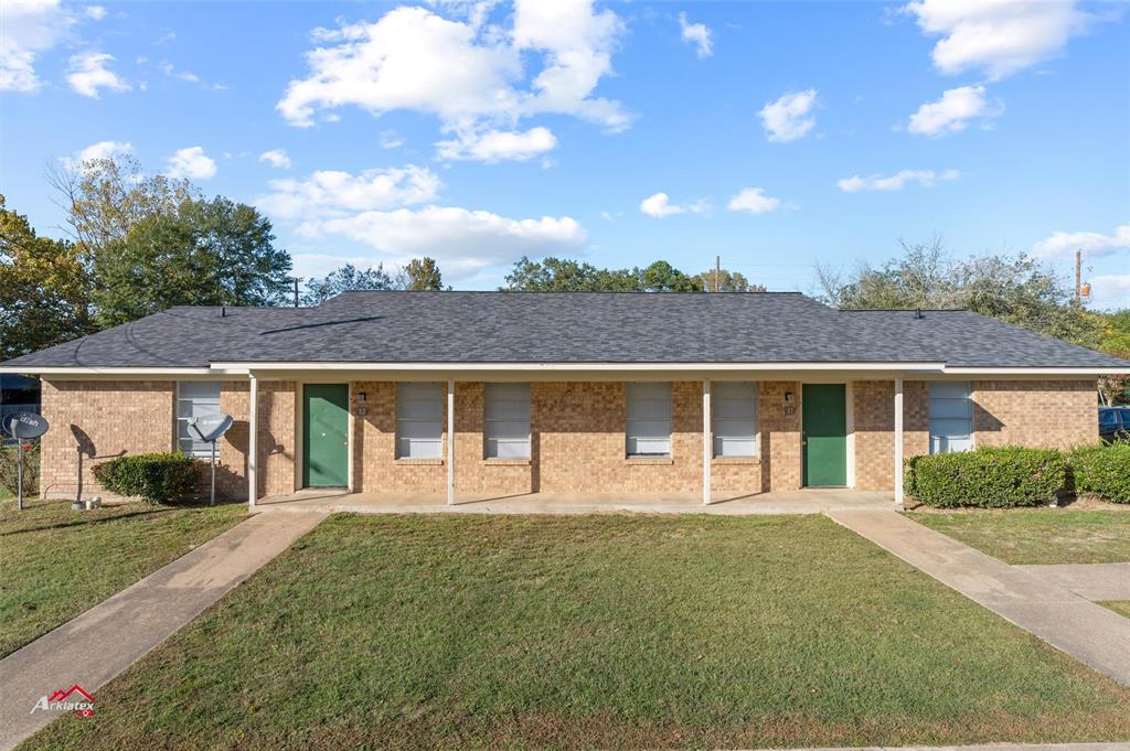 Outstanding Investment Potential! Welcome to Southern Hills Duplex Apartments, a lucrative investment opportunity where comfortable and convenient living come together. This multi-family apartment community offers an attractive living experience on the outskirts of Henderson TX. With a variety of floorplans, this duplex apartment community offers 1, 2, and 3 bedroom layouts; with the making up of 80 livable units, an onsite leasing office, laundry facility, maintenance shop and several storage areas throughout the community. This multi-family duplex community represents a fantastic investment opportunity with a history of strong financial performance and extended stay tenants.  Whether you are an experienced investor or new to real estate, this property offers a secure and rewarding venture. Call today to schedule your private showing.  Seller has a current survey on file for each address. 2902 FM 225 S, is the adjacent lot, offering an additional 1.5 acres, for a total of 12 acres for the new buyer.  The vacant lot has utilities in place and room to build additional rentals or add amenities if desired. The lot is currently zoned multi-family. New roofs 2023.