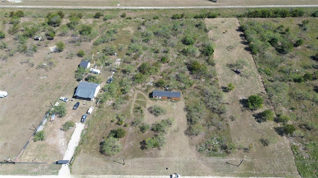 Great for buying, investing, or holding—no HOA! This residential lot in Baron Acres is located just 1 hour south of Dallas and 30 minutes from Corsicana and Mexia. Water and electricity are available at the road (septic needed). Whether you're placing a mobile home, building in the future, or just looking for a property to hold long-term, this lot offers flexibility and space in a peaceful rural setting. Buyer to verify all information. SE HABLA ESPAÑOL.