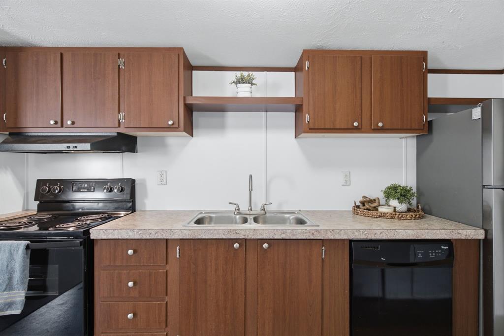 Pelican Bay Tenth Filing - Residential