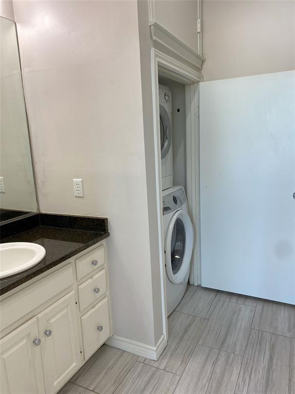 Home Court 04 Condo - Residential Lease