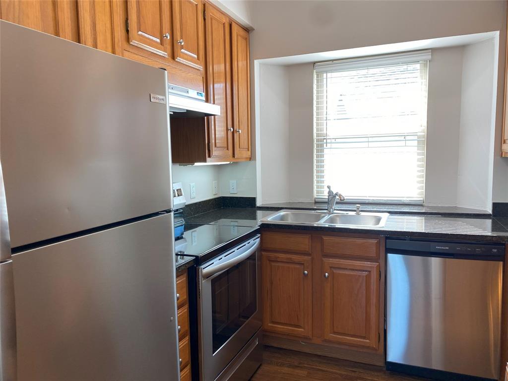 Home Court 04 Condo - Residential Lease
