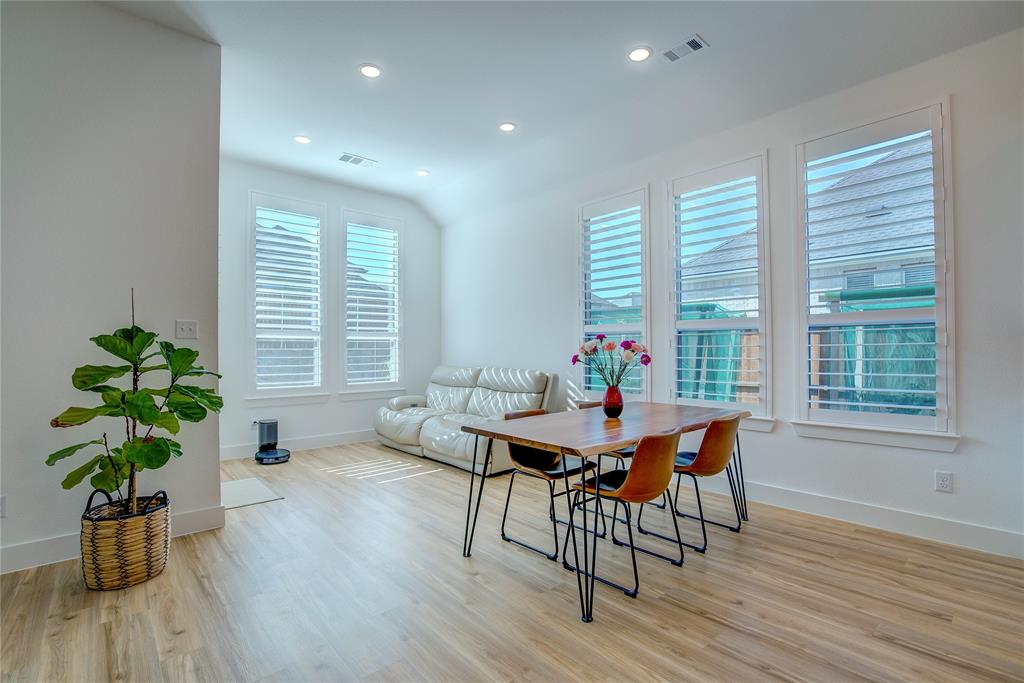 Sonoma Verde - Residential