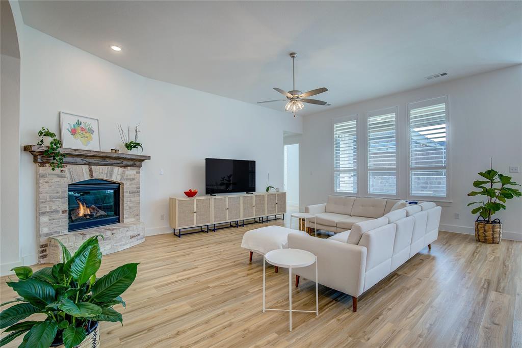 Sonoma Verde - Residential
