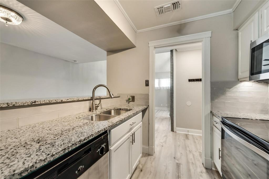 La Buena Vida - Residential Lease