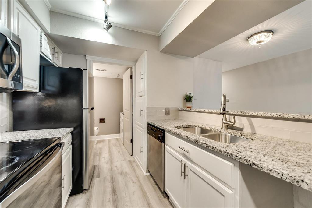La Buena Vida - Residential Lease