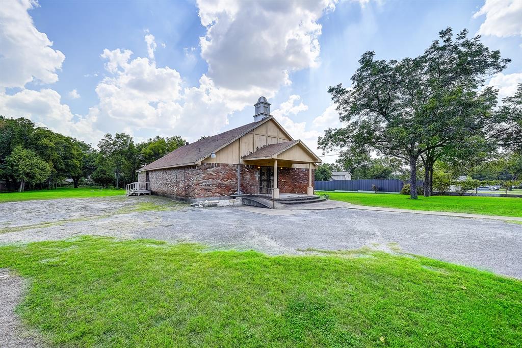 Bellevue - Commercial Sale