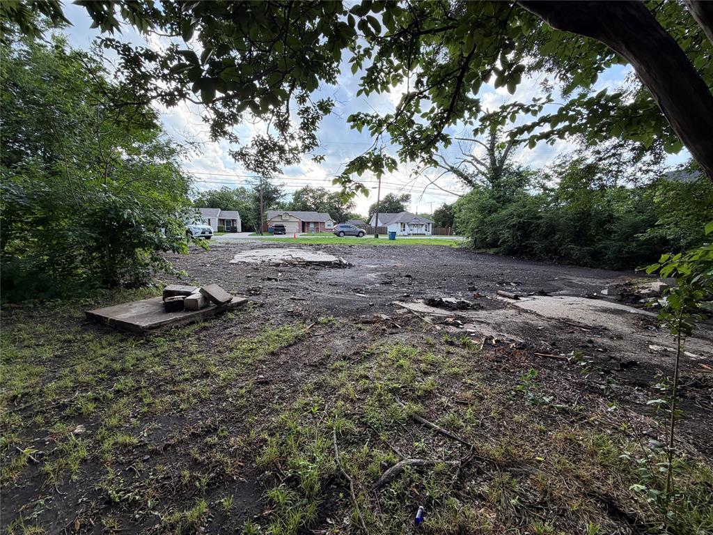 B F Boydston - Commercial Sale
